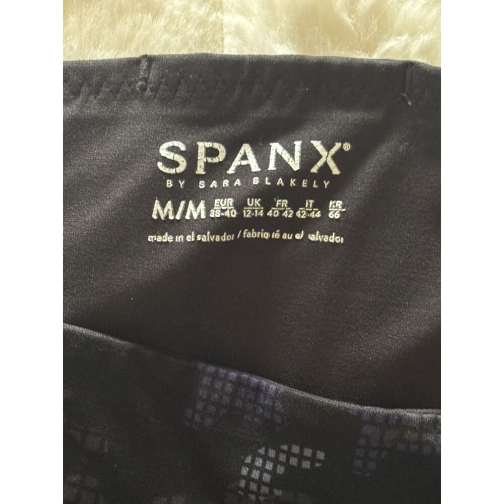 Spanx Booty Boost Lift Gym Leggings Camo High Waist Black Blue Medium M - Picture 4 of 4